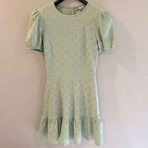 Speechless girls pistachio colored dress size XS